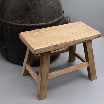 Дървена табуретка с врезными и шипастыми съединения, възстановено дърво бряст от старата врата, ретро стол, на малък стол, детски стол, табуретка